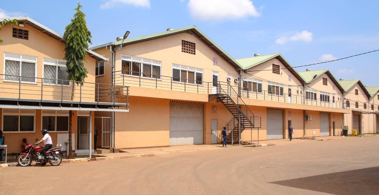 Ware_houses256